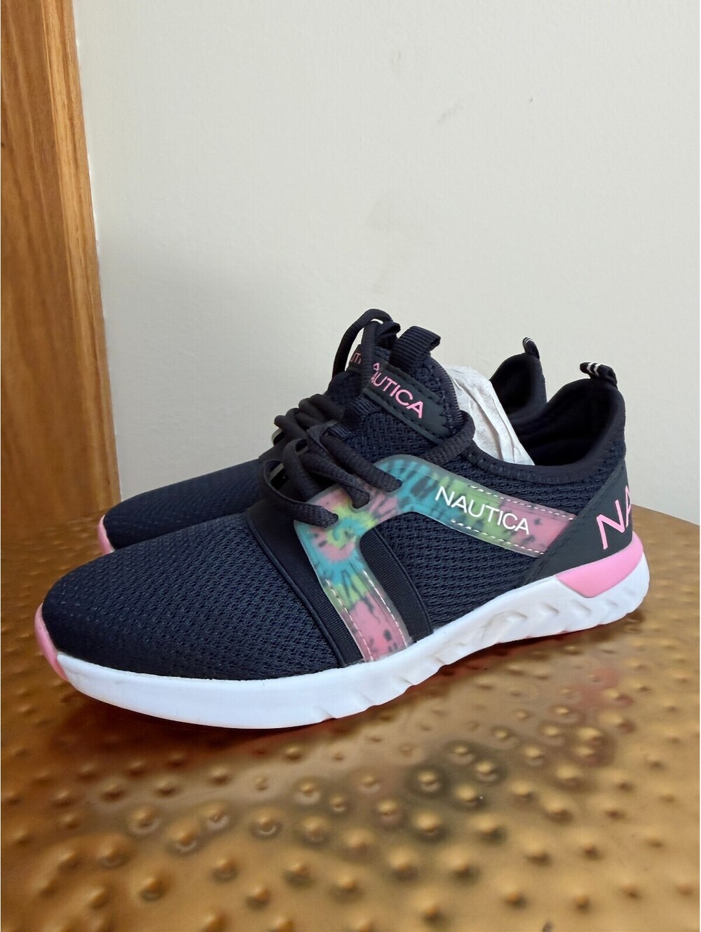 Nautica Kids Athletic Sneakers with Pink and Tie-Dye Accents Size 1